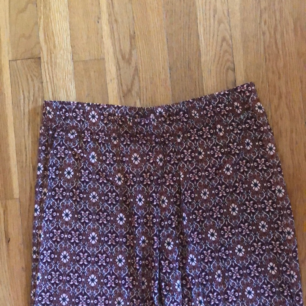 Patterned Pantsb - Picture 2 of 2